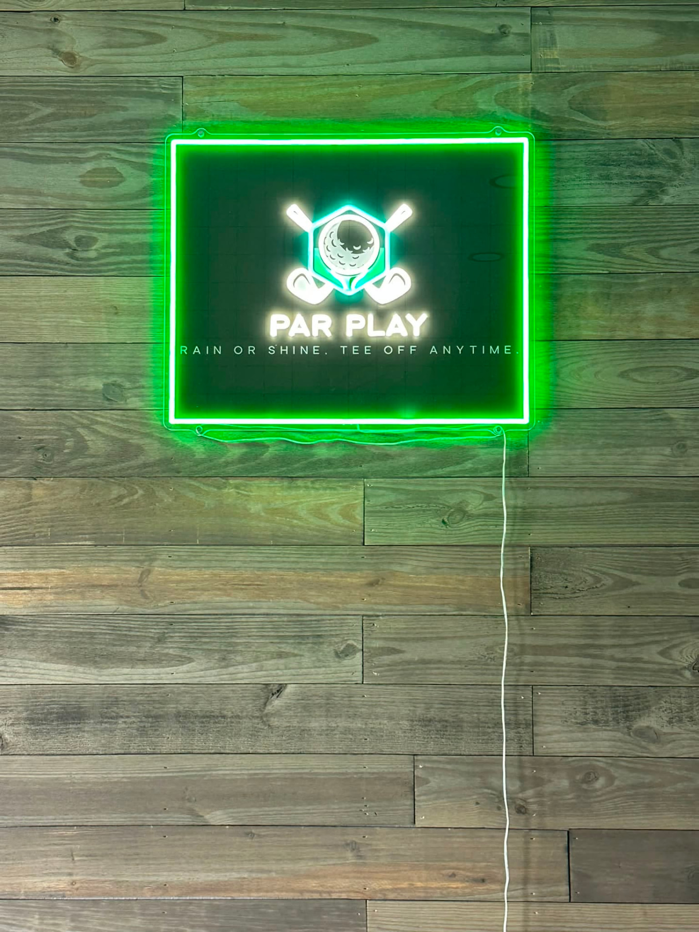 Illuminated Par Play sign in the lounge